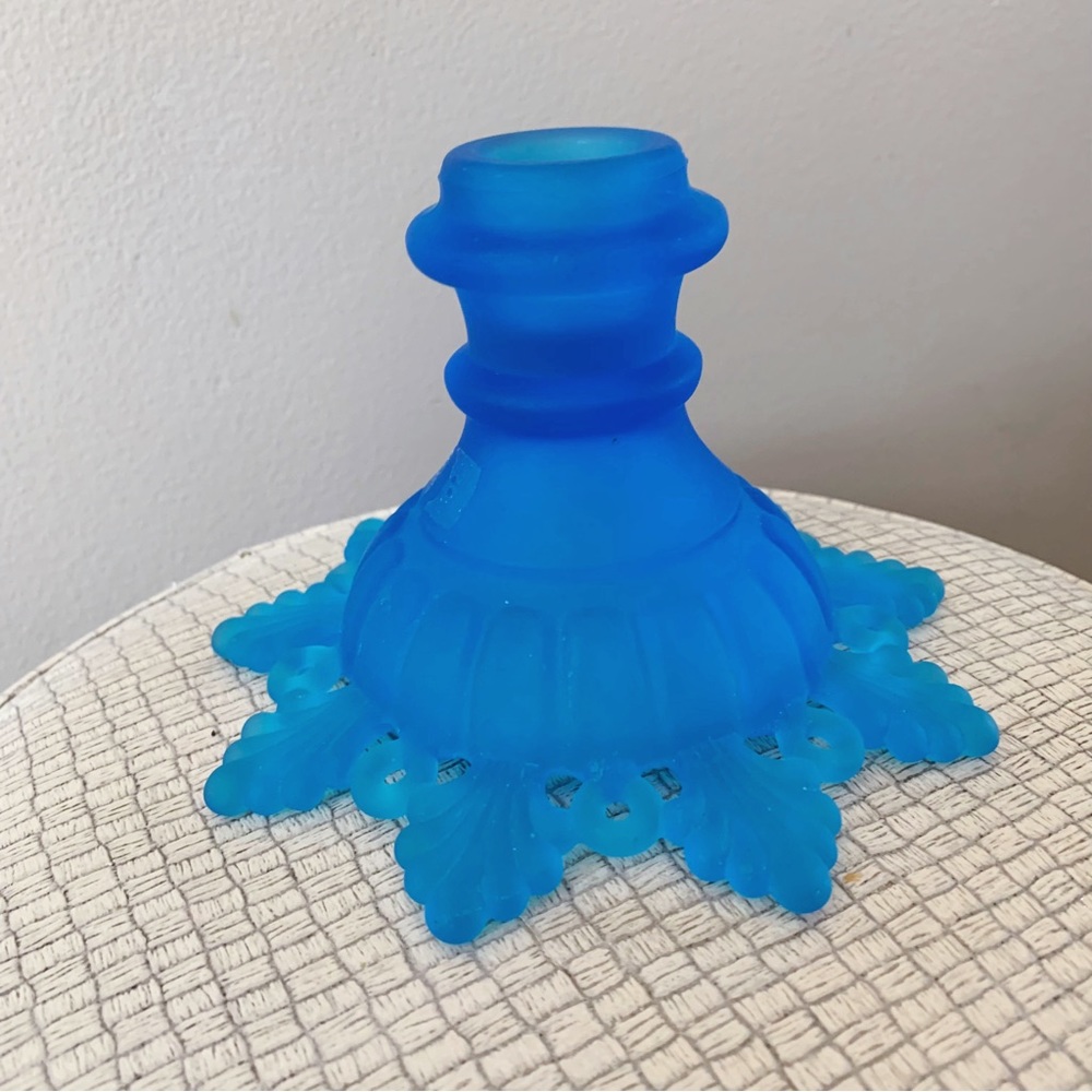 Vintage Westmoreland cobalt blue glass RING AND PETAL Candle Holder